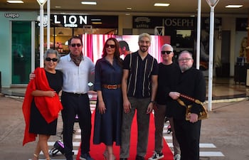 Liz Fernández, Marcelo Martinessi, Belén Vierci, Diro Romero, Sebastián Peña y Manuel Cuenca.