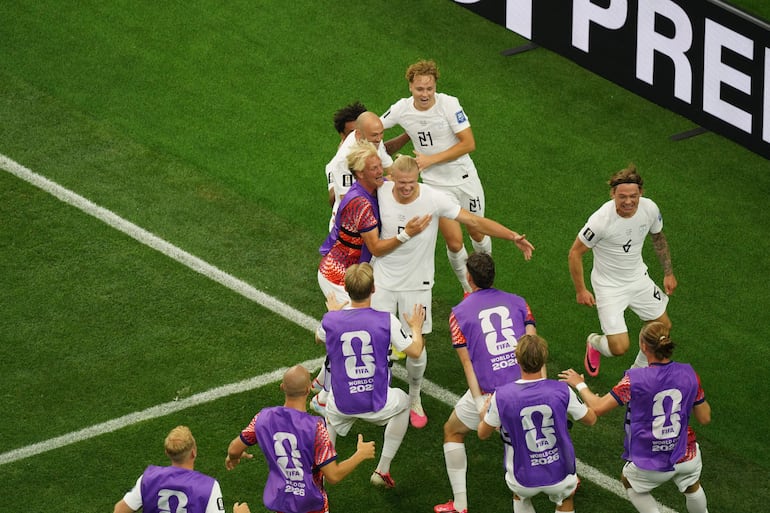 Erling Haaland inclinó la balanza a favor de Noruega contra un duro rival, Costa de Marfil.