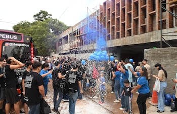 Manifestacion de padres y UPD del colegio CTN