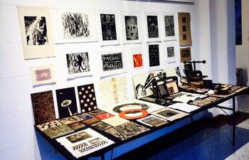 La gente podrá aprender sobre las técnicas de grabado y practicar.