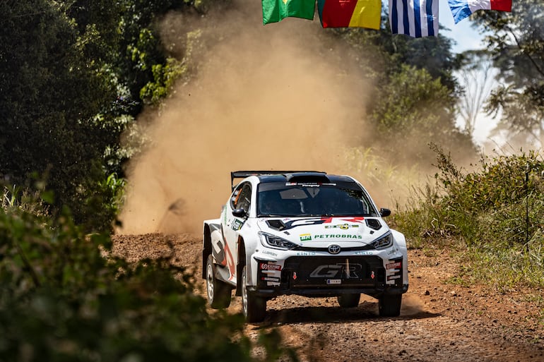 Tiago Weiler y Juan José Sánchez (Toyota GR Yaris) llegaron a 26 puntos, producto del 3° lugar.