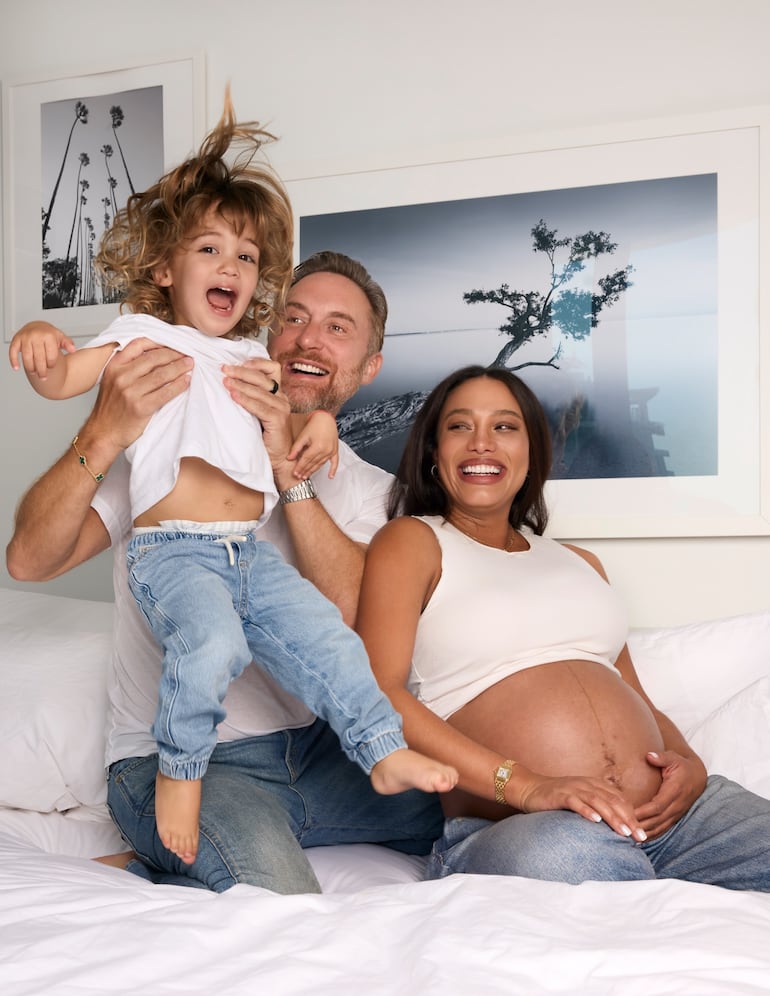 David Guetta, Jessica Ledon y Cyan esperaban ansiosos a Skyler. Hoy, el pequeño ya llegó para llenar de aún más amor a la familia. (Instagram/David