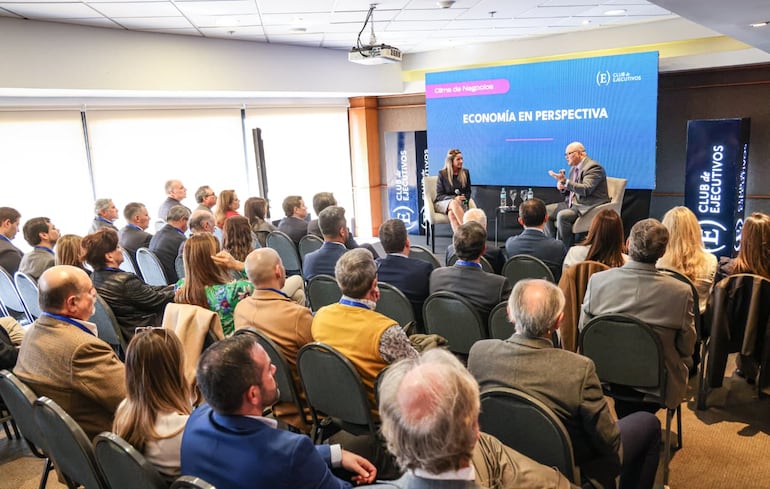Foro empresarial organizado por el Club de Ejecutivos