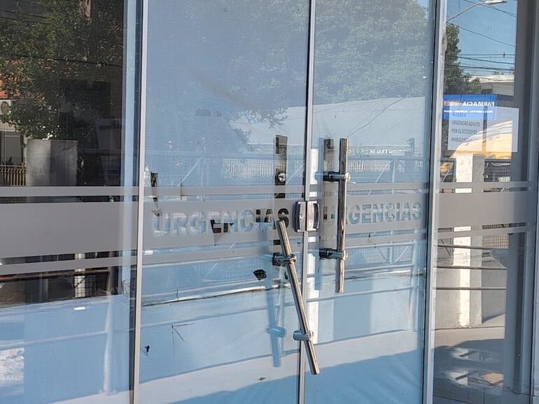 Menos funcionarios, pero sigue alta demanda y estructura deteriorada del HRE