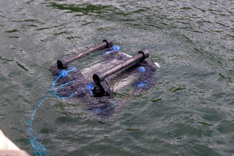 El equipo de monitoreo incluye drones submarinos que serán utilizados en el río Paraná y el lago de Itaipú.