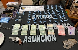 en el operativo antinarcóticos en el barrio Sajonia de Asunción.