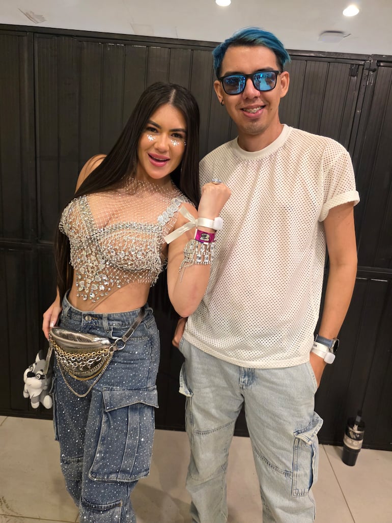 Laurys Dyva y Soy Elías.