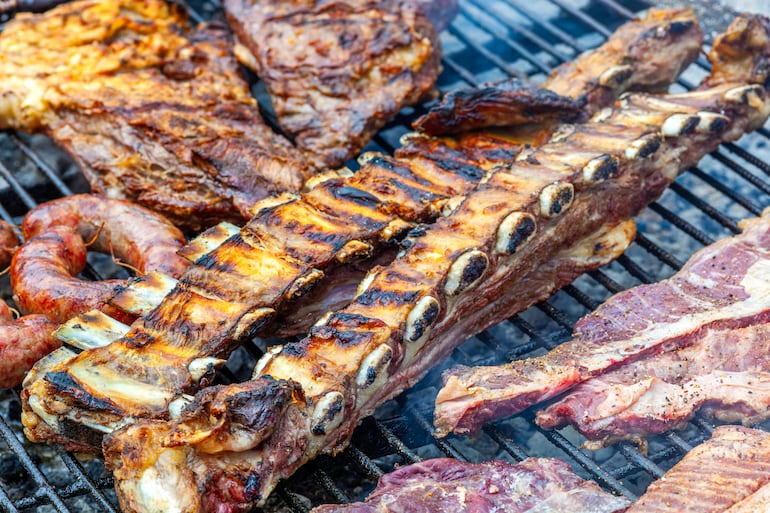Parrilla, asado, carne.