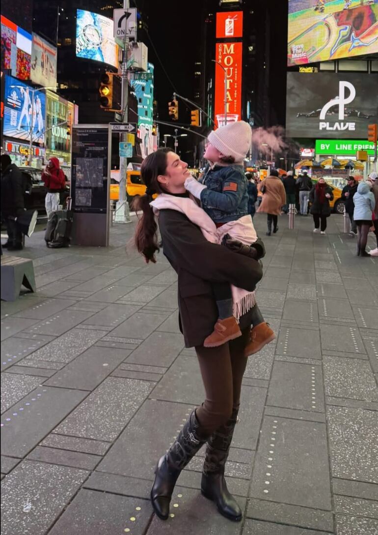 Marquito también acompañó a sus papis a Nueva York. (Captura de la historia de Instagram de Nadia Ferreira)