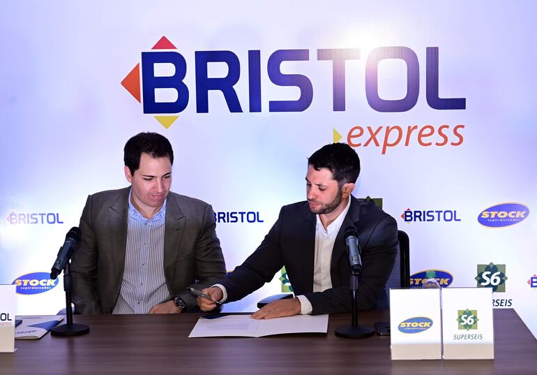 La alianza estratégica entre Bristol y Retail S.A. prevé generar 500 nuevos empleos formales en los próximos dos años.