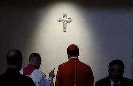 Santa María la Mayor rinde tributo a Francisco en el primer aniversario de su muerte.