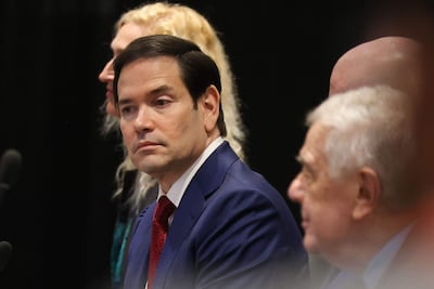 Marco Rubio (C), secretario de Estado de Estados Unidos.