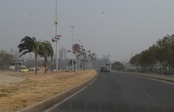 Intenso viento norte en la Costanera de Asunción (ARCHIVO)