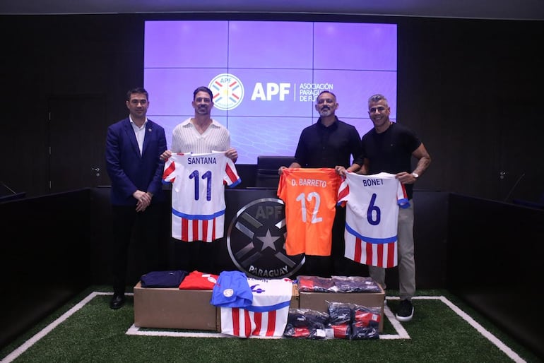 Duelo de Leyendas será en Chile con las figuras que marcaron una época en la Albirroja