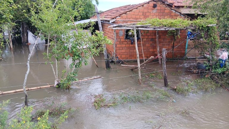 San Ignacio: lluvias colapsan canal de desagüe y afectan a familias de Santa Rita Taturuguá