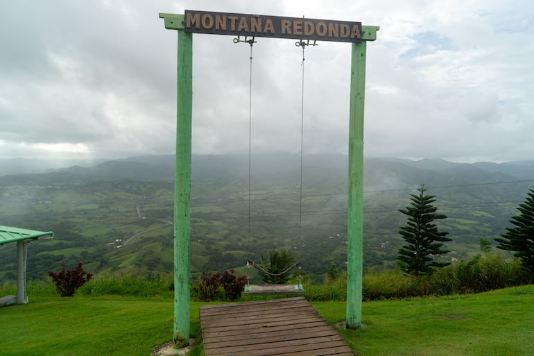 Vistas panorámicas desde Montana Redonda, Miches, República Dominicana.