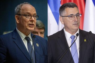 Príncipe Alberto II de Mónaco y el canciller de Israel, Gideon Sa'ar, en una combinación de imágenes.