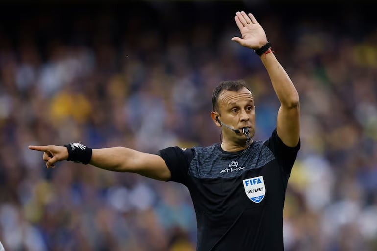 El árbitro internacional argentino, Darío Humberto Herrera (41 años), pitará el duelo entre Vasco da Gama y Olimpia por los octavos de final de la Copa Sudamericana.