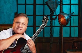 El guitarrista paraguayo Dani Cortaza.