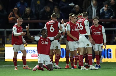 Fleetwood Town, conjunto de la cuarta división, eliminó al poderoso Arsenal.