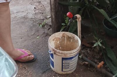 Cientos de usuarios de Essap quedaron sin servicio de agua este miércoles.