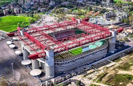 Estadio Giuseppe Meazza, donde ofician de local Inter de Milán y AC Milan.