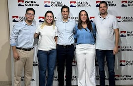 Sebastián Garay, Ingrid Noguera, Álvaro Grau, Jazmín Galeano y Pablo Callizo.
