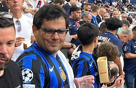 La fotografía donde se observa al alto funcionario del IPS fue compartida masivamente en redes sociales.