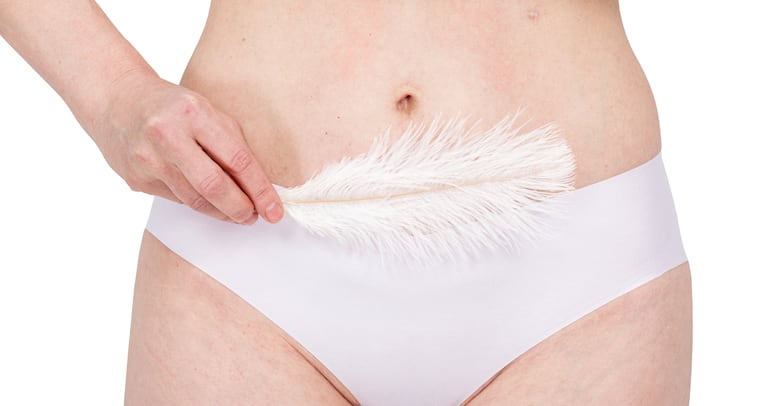 ¿Cómo cambia la excitación a los 20, 30, 40, 50 y después de la menopausia en la mujer?