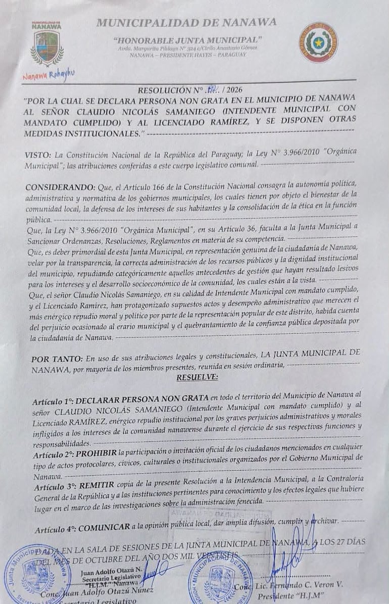 Resolución de la Junta Municipal saliente de Nanawa contra el intendente saliente.