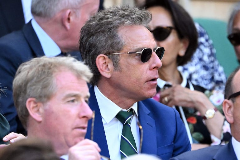 El actor Ben Stiller no se perdió la final masculina de Wimbledon en el All England Lawn Tennis and Croquet Club. (Kirill KUDRYAVTSEV / AFP) 