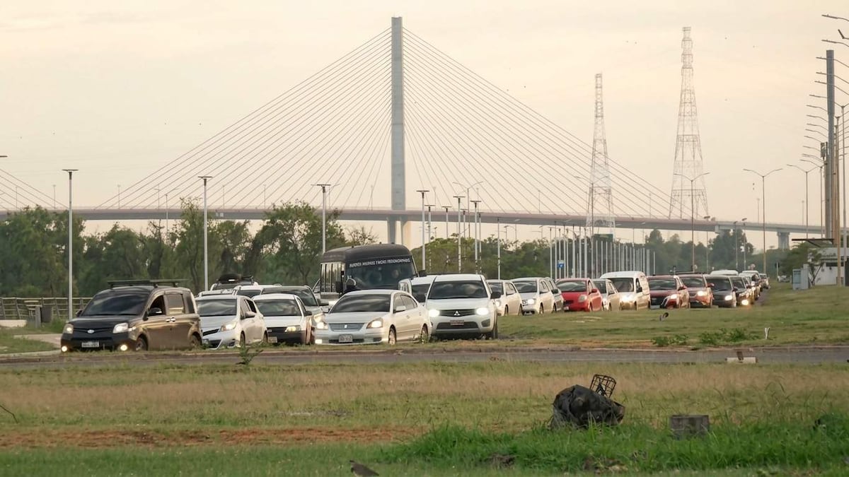 Video: Costanera cargada a minutos antes del cierre Video: Costanera cargada a minutos antes del cierre