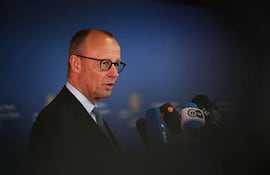 Friedrich Merz, canciller de Alemania. Hackeo “extremadamente preocupante” a políticos, diplomáticos y periodistas en Alemania.
