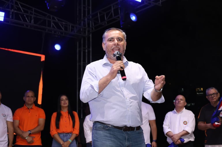 Ever Villalba en el acto de Miguel Prieto.