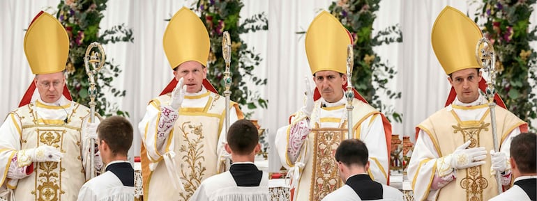 El Vaticano confirma la excomunión de los consagrantes y nuevos obispos lefebvrianos - Mundo