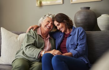 Concepto de madre e hija.