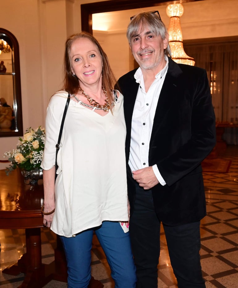 Lili Arce y Roberto Retamozo.