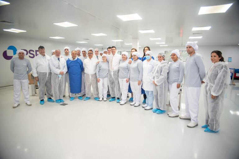 Con estos requisitos, según explicaron durante la inauguración, se abre la posibilidad de explotar no solamente el mercado local, sino abrirse a la posibilidad de proveer los productos a países del exterior.    