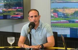 Stephan Rasmussen dijo que Santiago Peña está totalmente perdido.