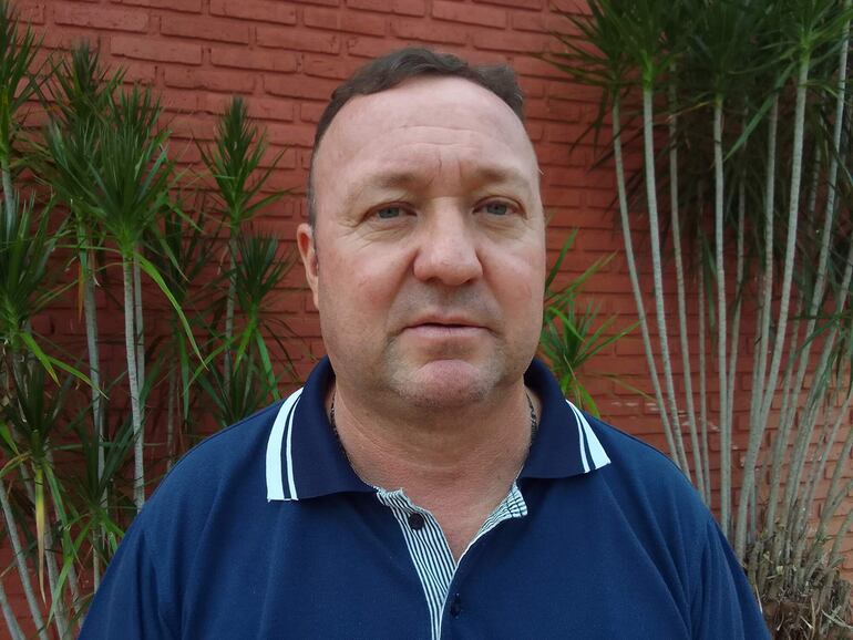 Director de la escuela, profesor Aldo Servín 