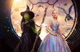 Cynthia Erivo y Ariana Grande en "Wicked por siempre".