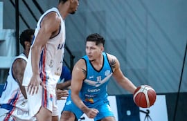 Juniors Peralta del Deportivo San José que se hizo sentir en el marcador en el partido de este miércoles contra Amambay.