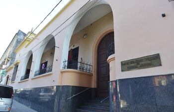 Fachada de la Caja de Jubilaciones y Pensiones del Persona Municipal.