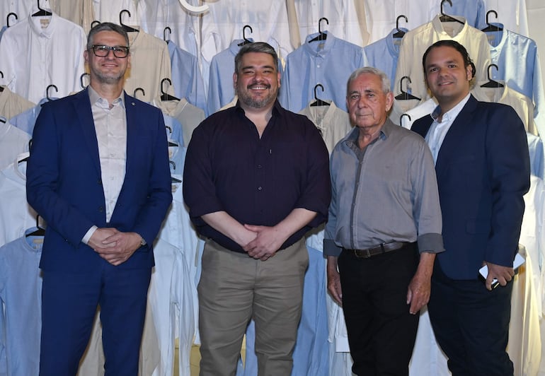 Hugo Marín, Amin Chamorro, Francisco Vázquez y Guillermo González. 