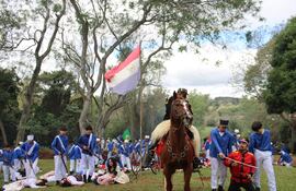 Jóvenes encarnaron con orgullo y pasión la heroica Batalla de Piribebuy.