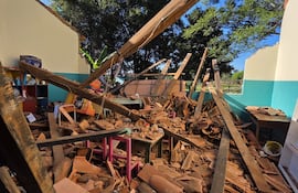 Intendente de Caaguazú denuncia irregularidades en las obras del Proyecto Tapé en la Escuela María Auxiliadora de esa ciudad.