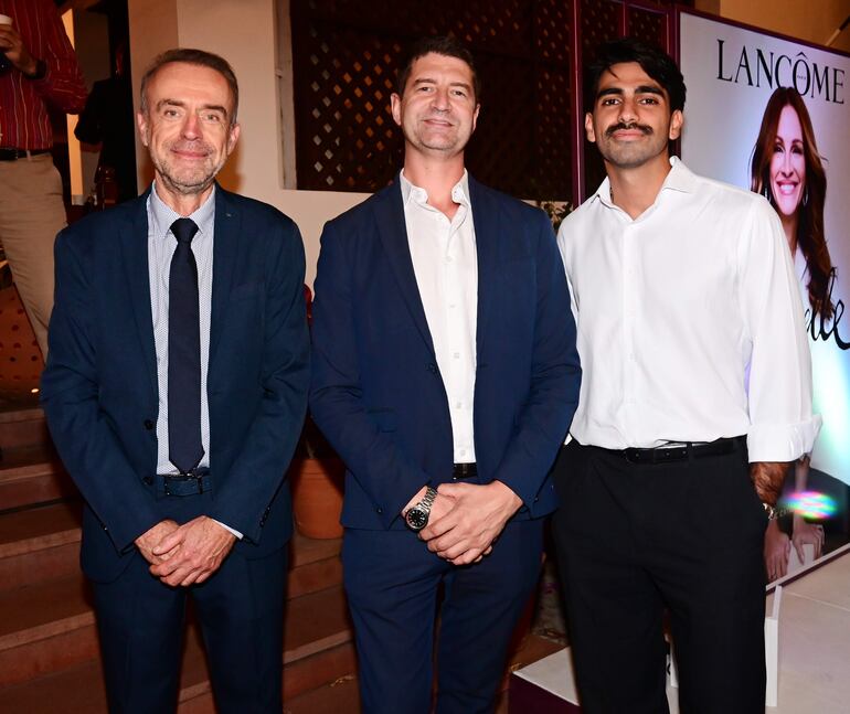 Christophe Chavagneux, Benoit Libourel y Leonardo García. 