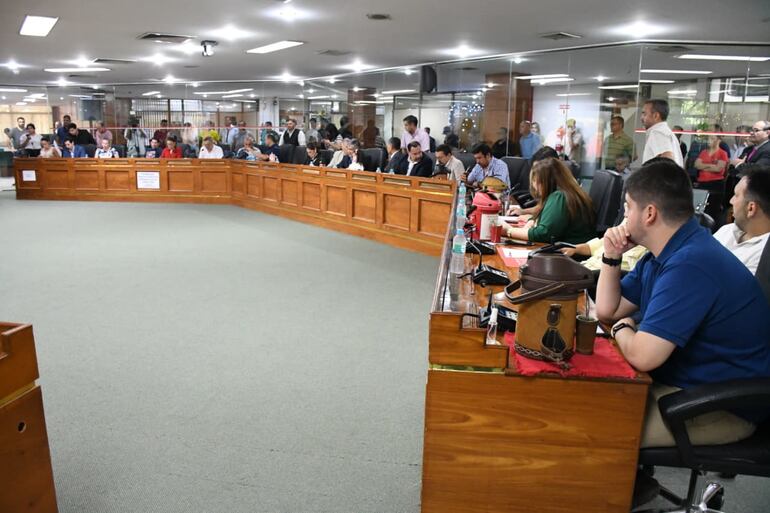 US$ 28 millones: Junta dio entrada a pedido de préstamo de Bello para pagar aguinaldos