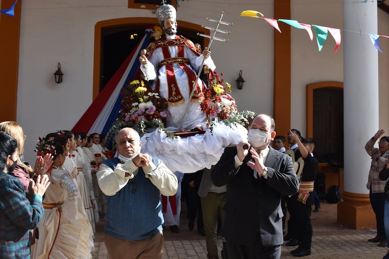 San Pedro de Ycuamandyyú de fiesta patronal, en honor a San Pedro Apóstol