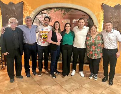 Foto compartida por Esperaza Martínez anoche en redes sociales, para firmar que la "oposición llegará unida".